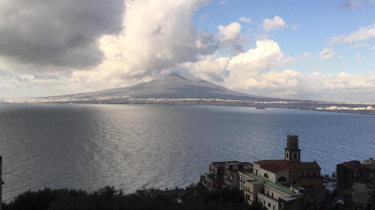 A Plane In The Sky Villa Castellammare di Stabia Exterior photo